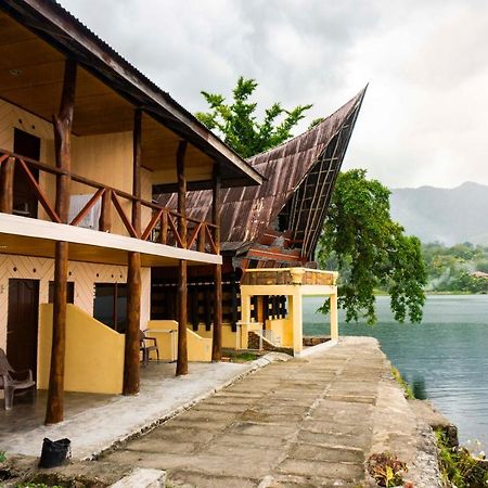 Reggae Guest House Tuk Tuk Exterior photo