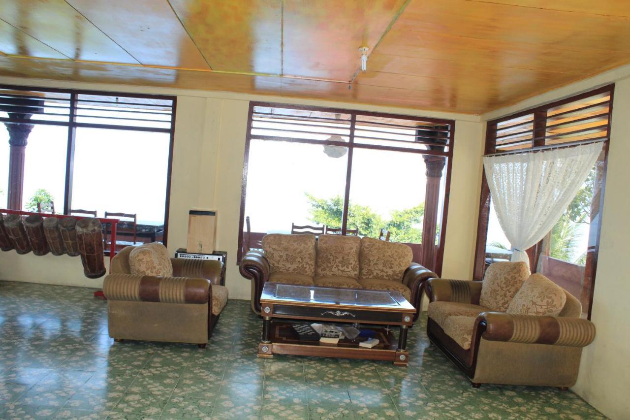 Reggae Guest House Tuk Tuk Exterior photo